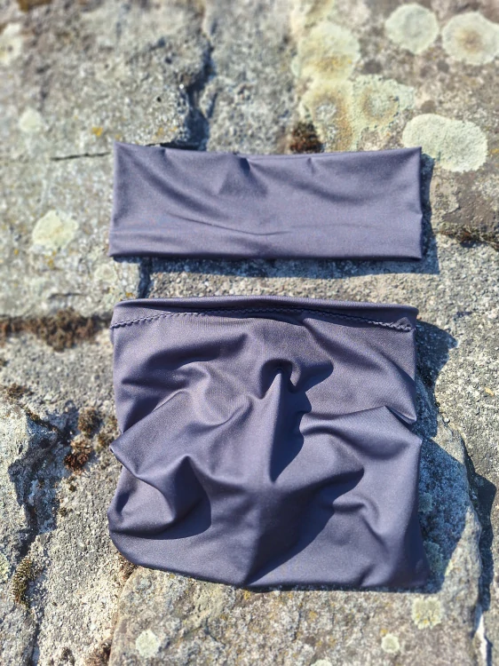 Sportovní jednobarevný nákrčník - Šedá