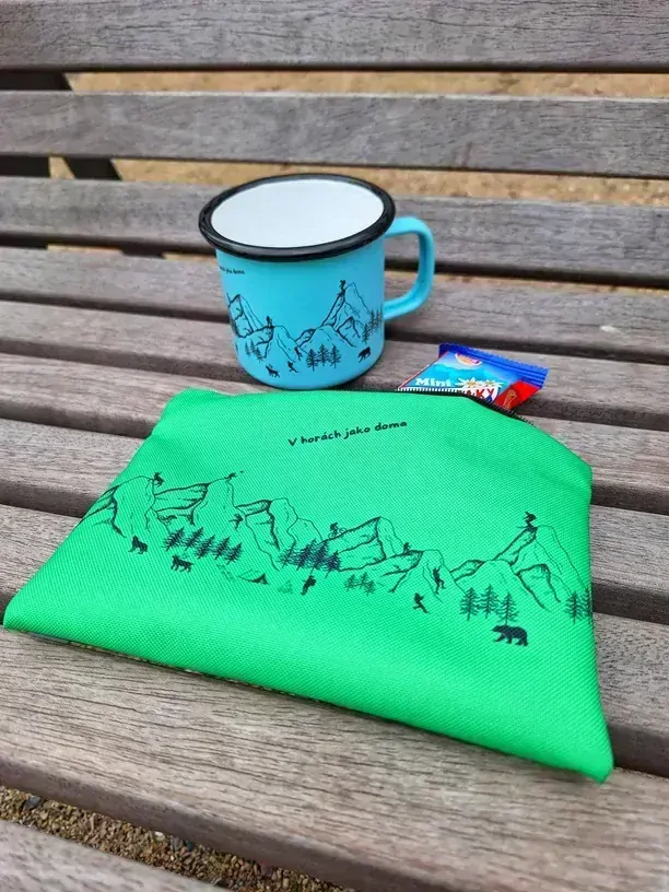 Malá nepromokavá taštička - Horské dobrodružství - Zelená