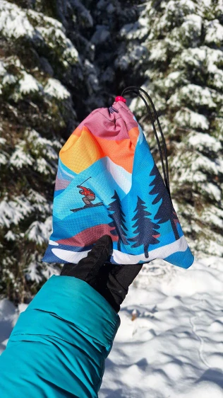 Pytlík na nesmeky - Horský lyžař